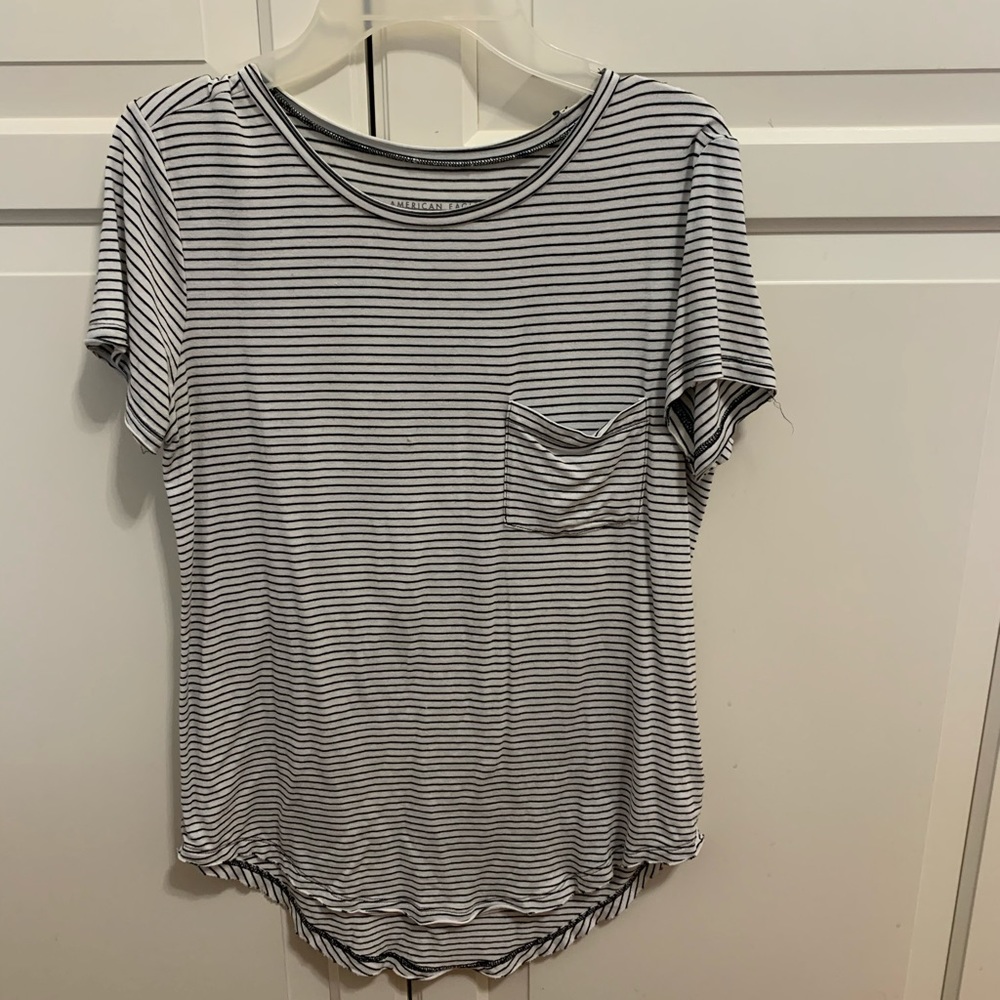 American Eagle t-shirt